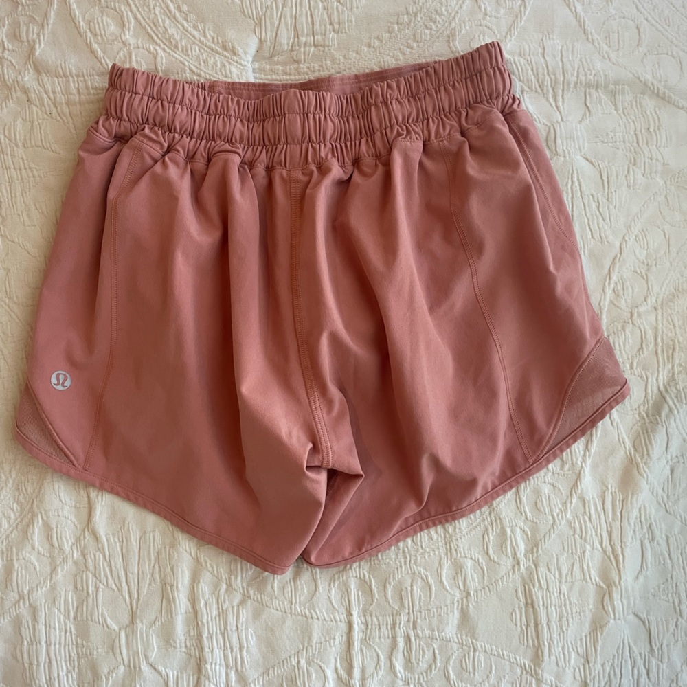 RARE PINK SAVANNAH LULU SHORTS!